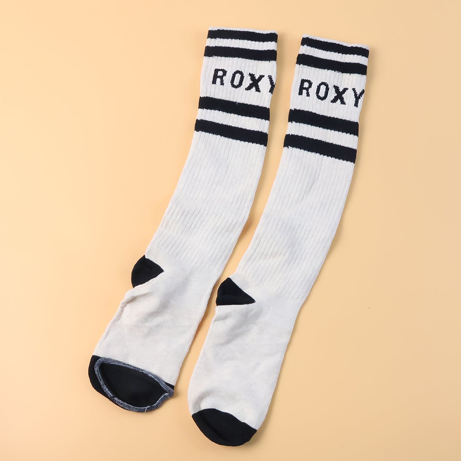 unisex cotton crew socks (1 pair / mix design) unisex cotton crew socks (1 pair / mix design)
