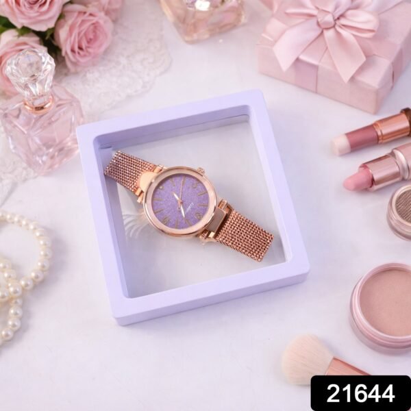 elegant womenâ€™s analog wrist watch with display box