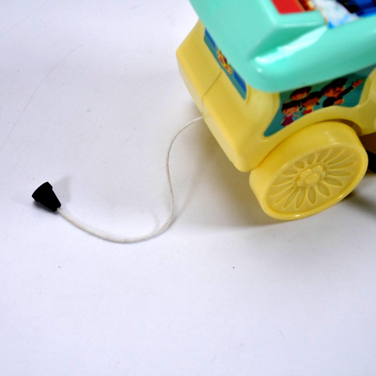 pull rope racing train engine toy for kids