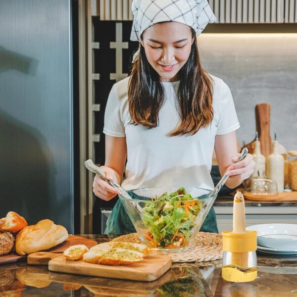 2 in 1 oil dispenser bottle (1 pc)