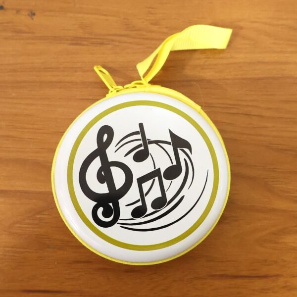 portable wired earphones (1 set)