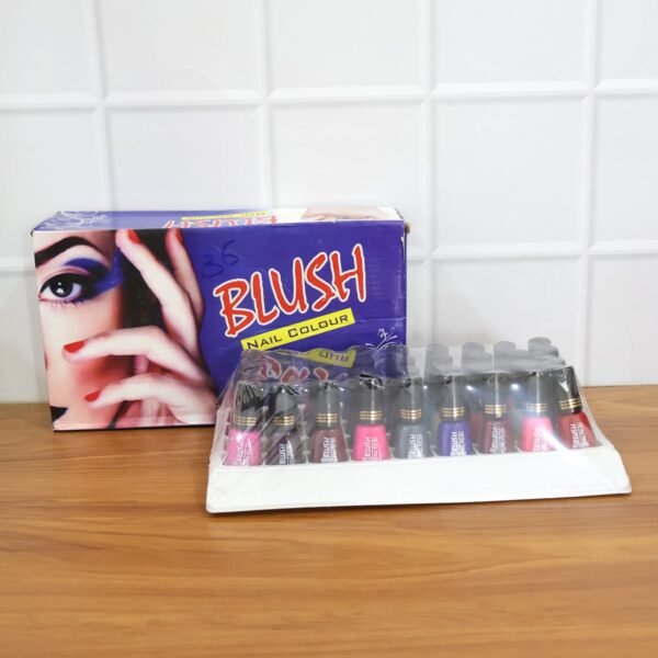 blush matt mini nail polish (mix color / 6 ml / 1 pc)