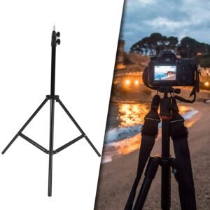 professional tripod with multipurpose head for dslr cameras & low level shooting