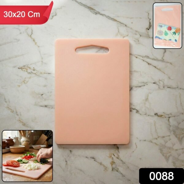 plastic chopping board with handle (30x20 cm)