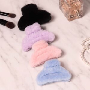 big size soft faux fur hair claw clips (1 pc)