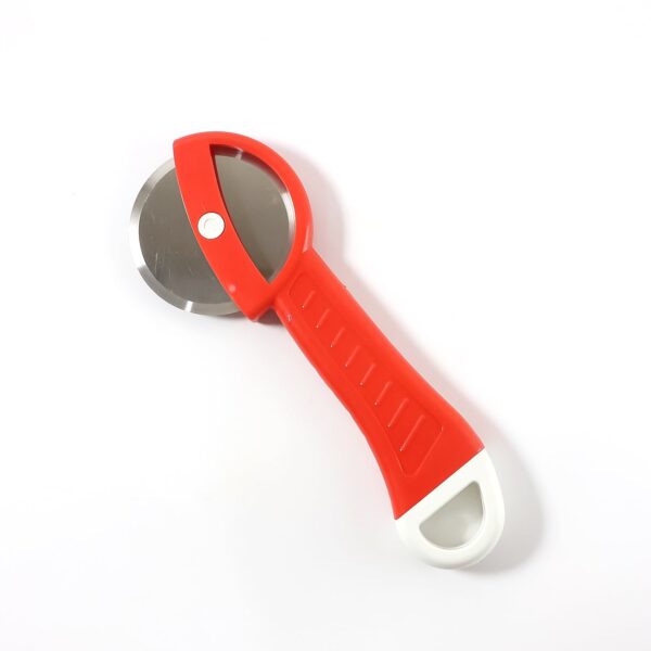 multipurpose pizza cutter with ergonomic handle (1 pc)