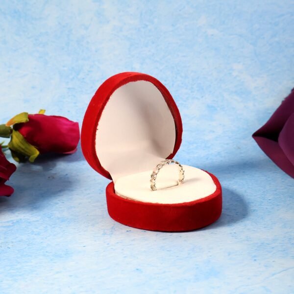premium heart shaped velvet jewellery ring box (1 pc)