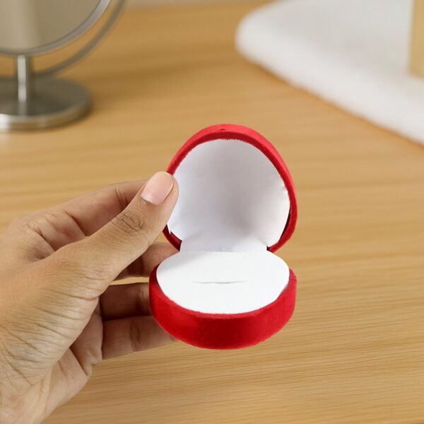 premium heart shaped velvet jewellery ring box (1 pc)