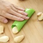 03_garlic-peeler.jpg