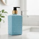 Hand-Wash-Bottle-02.jpg