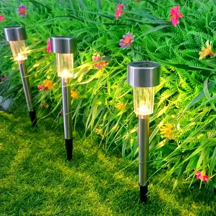 Solar-lawn-lamp-03.jpg Solar-lawn-lamp-03.jpg