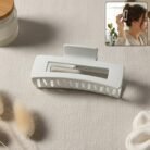 hair-claw-clip-01_41f38a27-3334-48a9-8daf-fa17b4b723ae.jpg