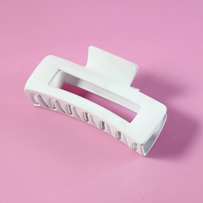 hair-claw-clip-05_ebf031d6-9047-4b98-8a42-8992a5e7aa2b.jpg