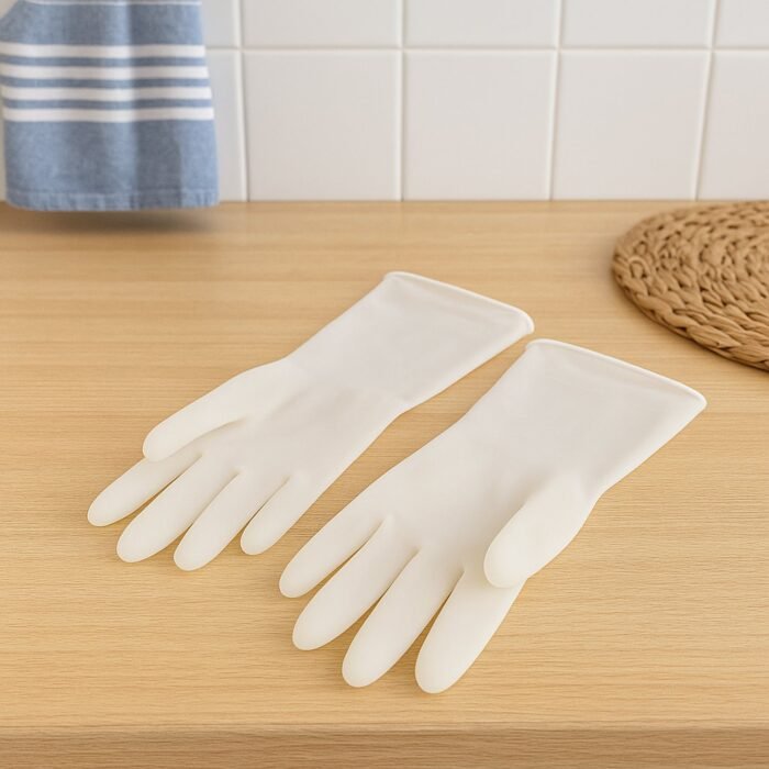 02_gloves_61b6998f-14f1-498e-b90c-7be26111541f.jpg