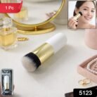 02_makeupbrush.jpg