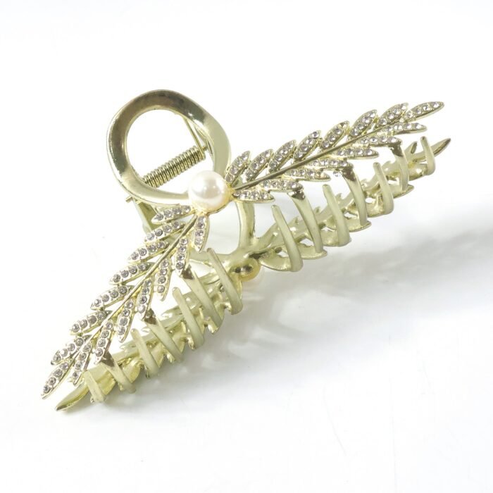 05hairclip_f9d1b8d6-7f30-460d-ac12-50e1c4fbaf3b.jpg