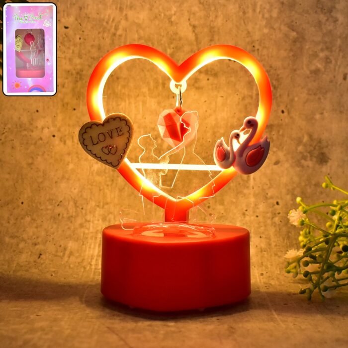 Couple-Showpiece-01.jpg Couple-Showpiece-01.jpg