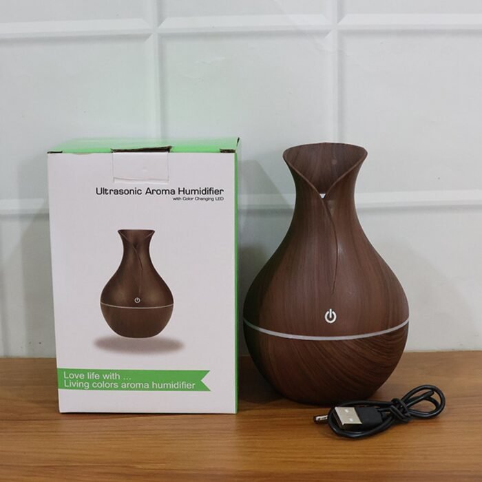 Mini-Wooden-Vase-Pot-Humidifier-08_8e271b6c-ba0a-4640-a21b-1ce6c9ca0963.jpg