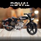Royal-Enfield-Bullet-02_5766cdab-da4a-4b5a-baa5-330378d1b53e.jpg