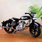 Royal-Enfield-Bullet-03_6395ac48-e84c-481a-8e09-548c1973ff0a.jpg