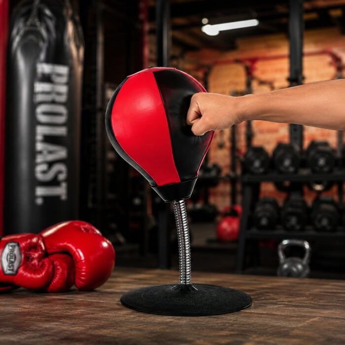 02_punching-ball.jpg 02_punching-ball.jpg