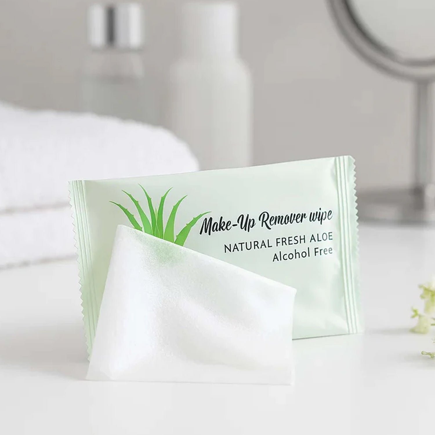 MakeupWipes-02.jpg MakeupWipes-02.jpg