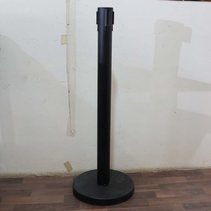 stanchionbarrier-live.jpg stanchionbarrier-live.jpg